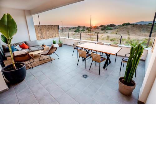 Apartment with Beautiful Terrace