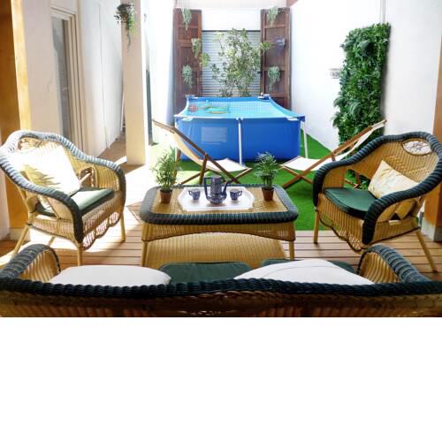 Apartment with pool by the beach