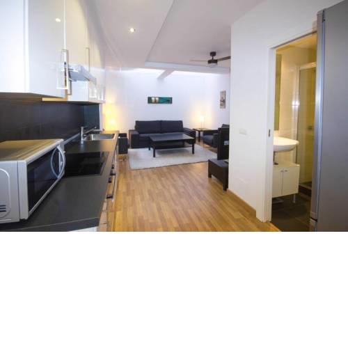 Apartment with private Patio - Málaga center