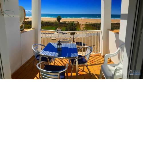 Apartment with sea views on the beach of Conil