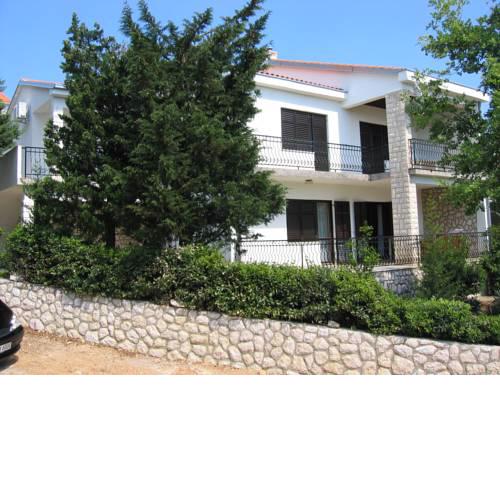Apartment Xenia