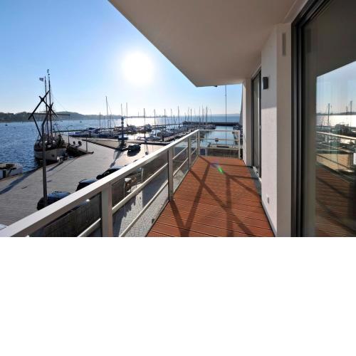 Apartmenthaus Hafenspitze  Ap. 21, Blickrichtung Binnenhafen Nord/Offenes Meer - [#14807]