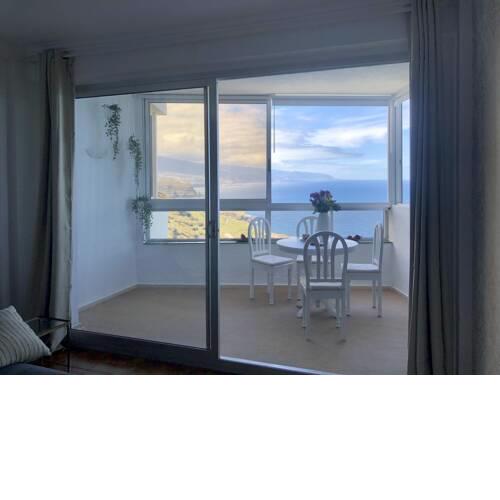 Apartmentos Gloria with WOW view!