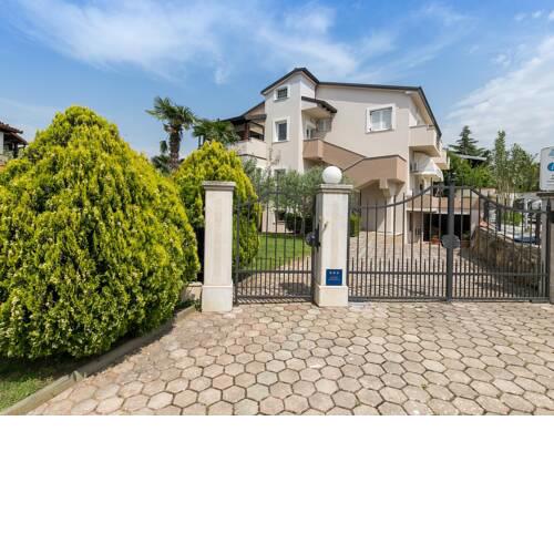 Apartments Aida