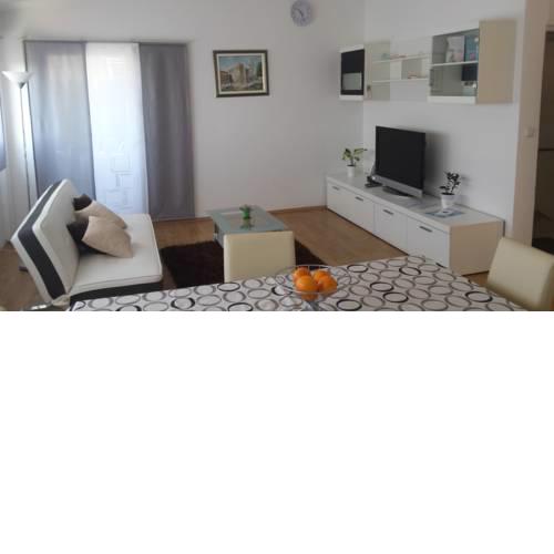 Apartments Ana