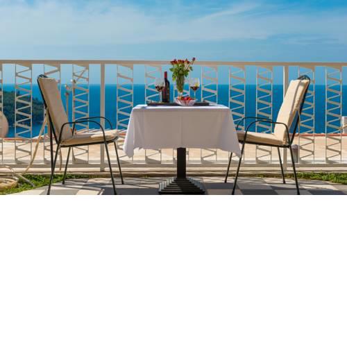 Apartments and Room Lora