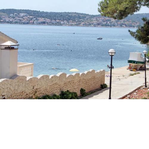 Apartments and rooms by the sea Rogoznica - 3097