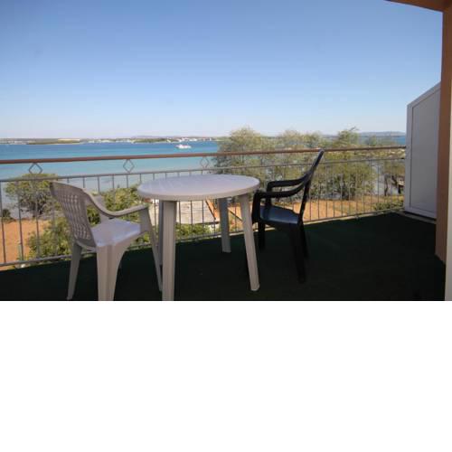 Apartments and rooms by the sea Tkon, Pasman - 8377