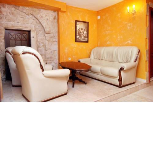 Apartments and rooms by the sea Trogir - 2979