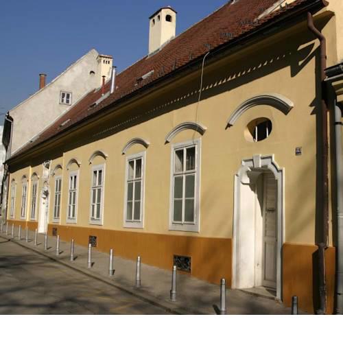 Apartments and Rooms Gornji Grad
