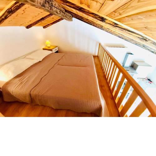 Apartments and rooms Viskic