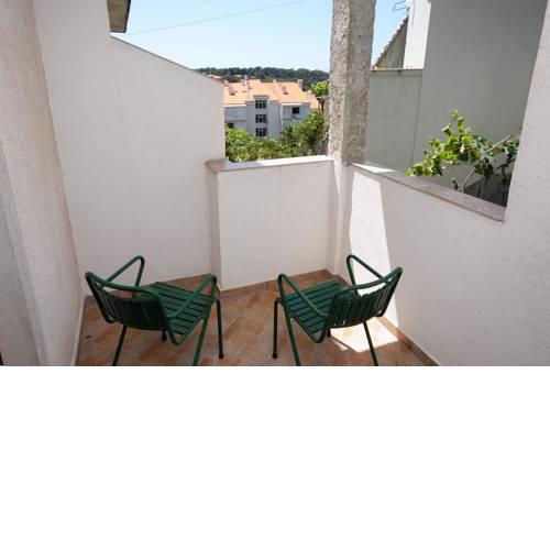 Apartments and rooms with parking space Palit, Rab - 3195