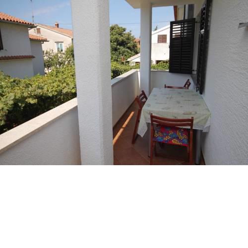 Apartments and rooms with parking space Porec - 6917