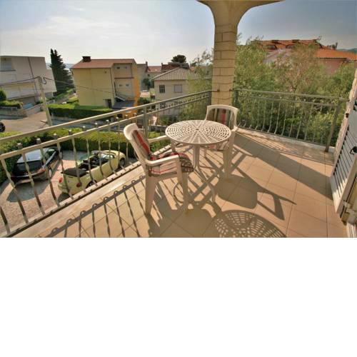 Apartments and rooms with parking space Selce, Crikvenica - 5481