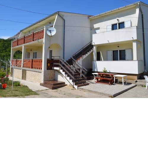 Apartments Aneva