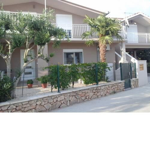 Apartments Anita Frane