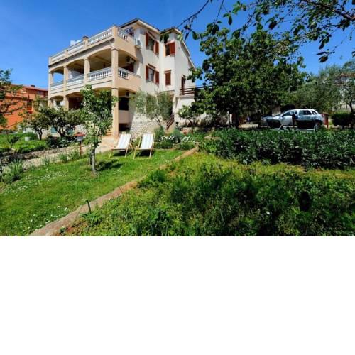 Apartments Ankica