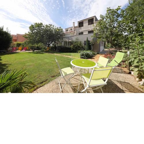 Apartments Botanica