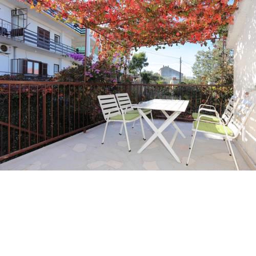 Apartments by the sea Arbanija, Ciovo - 10340