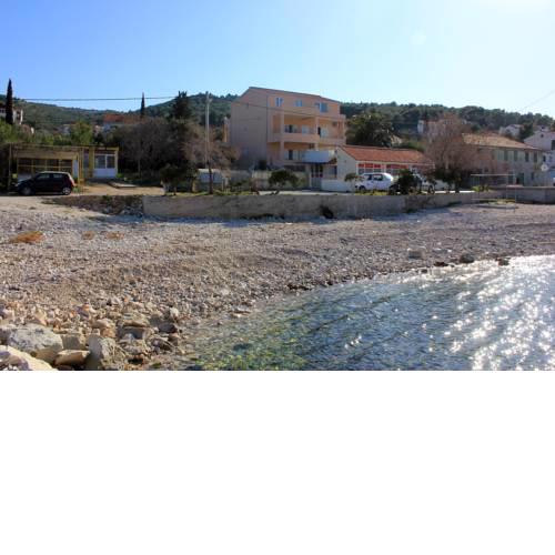Apartments by the sea Arbanija, Ciovo - 1122