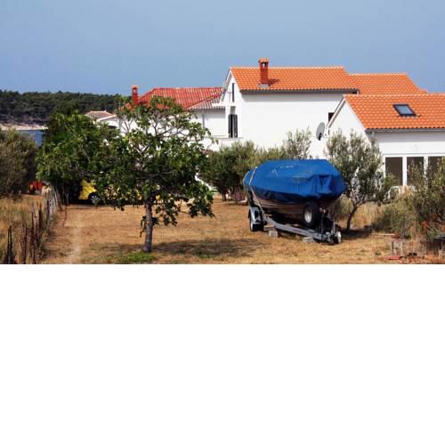 Apartments by the sea Barbat, Rab - 4993