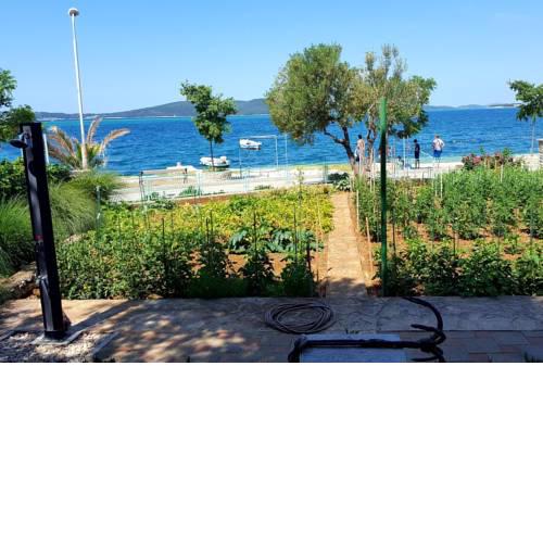 Apartments by the sea Brodarica, Sibenik - 4833