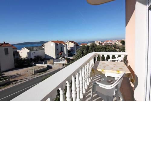 Apartments by the sea Brodarica, Sibenik - 4835
