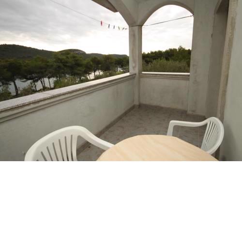 Apartments by the sea Cove Mala Lamjana, Ugljan - 8461