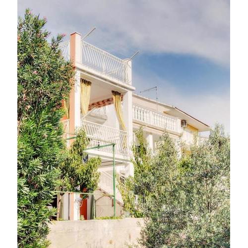Apartments by the sea Grebastica, Sibenik - 12587