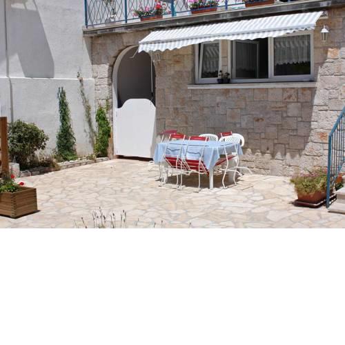 Apartments by the sea Jezera, Murter - 5057