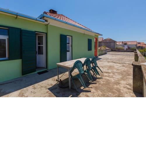 Apartments by the sea Kastel Stari, Kastela - 14577