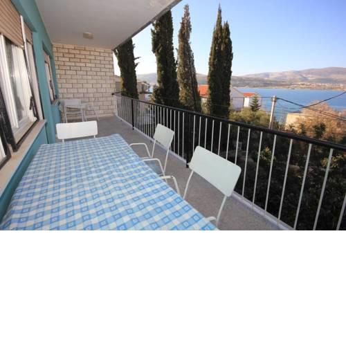 Apartments by the sea Mastrinka, Ciovo - 7582