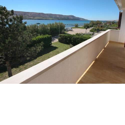 Apartments by the sea Pag - 11400