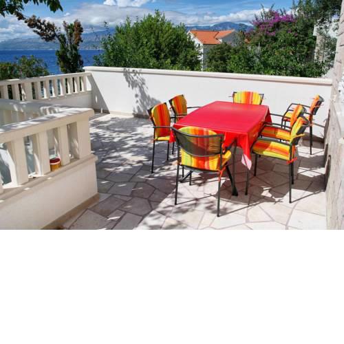 Apartments by the sea Postira, Brac - 5152