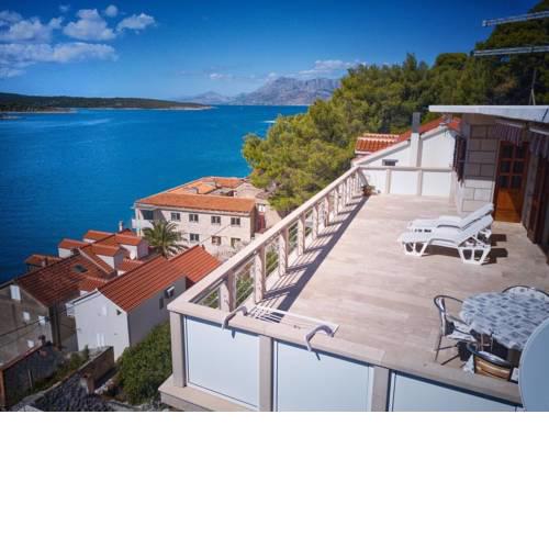 Apartments by the sea Povlja, Brac - 14399