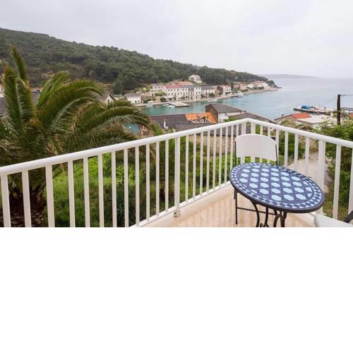 Apartments by the sea Povlja, Brac - 17472