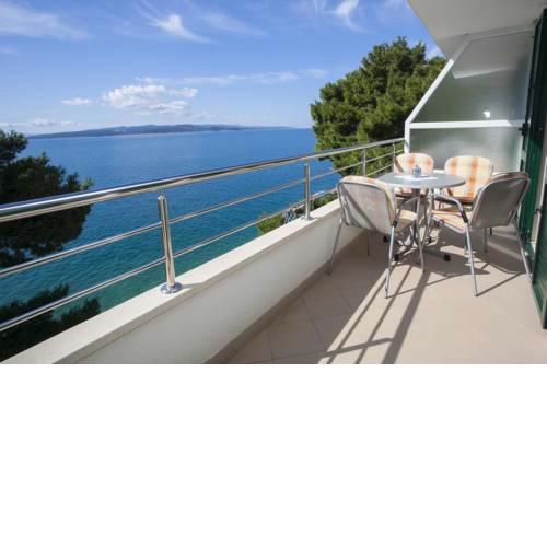 Apartments by the sea Promajna, Makarska - 2592