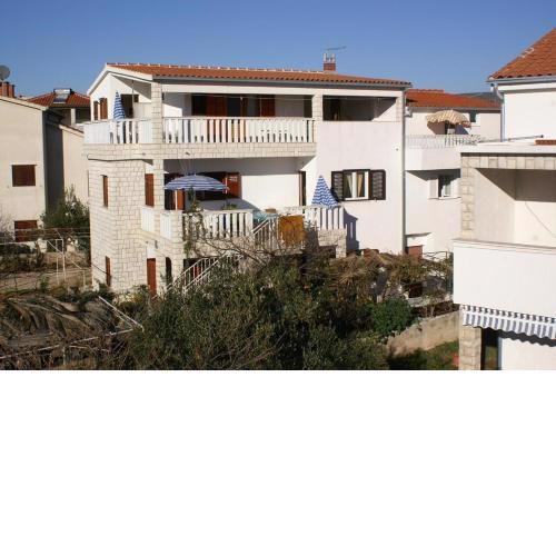 Apartments by the sea Rogoznica - 10268