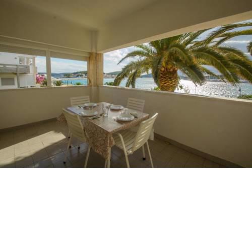 Apartments by the sea Rogoznica - 12995