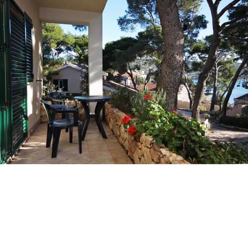 Apartments by the sea Rogoznica - 3196