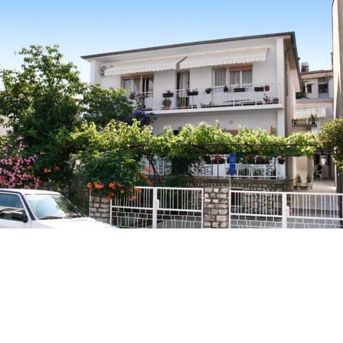 Apartments by the sea Selce, Crikvenica - 5550