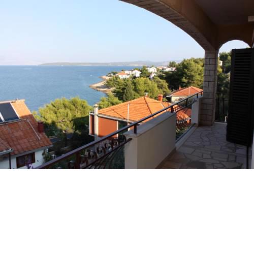 Apartments by the sea Stomorska, Solta - 778