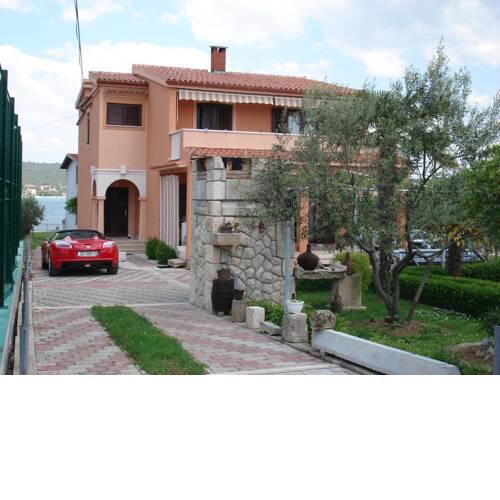 Apartments by the sea Sukosan, Zadar - 14406