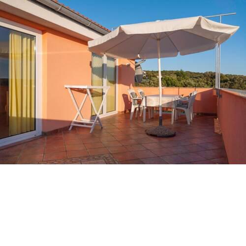 Apartments by the sea Supetarska Draga - Gonar, Rab - 16738