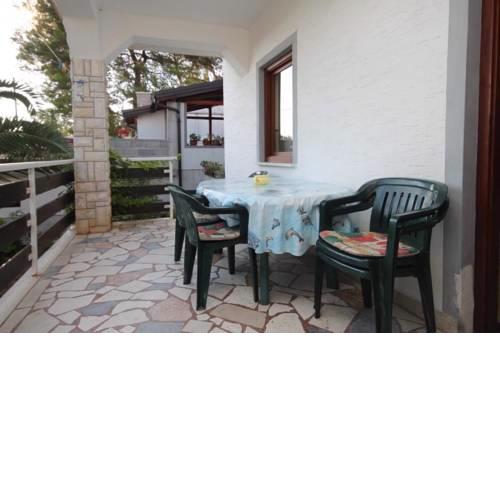 Apartments by the sea Tkon, Pasman - 8395