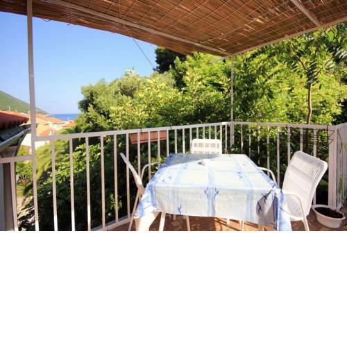 Apartments by the sea Trpanj, Peljesac - 3162