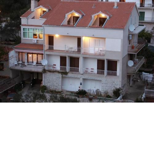 Apartments by the sea Tucepi, Makarska - 2721