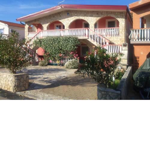 Apartments by the sea Vir - 18140