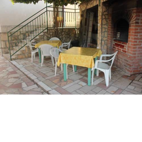 Apartments by the sea Vis - 2412