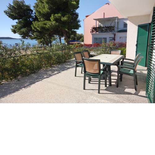 Apartments by the sea Vodice - 5806